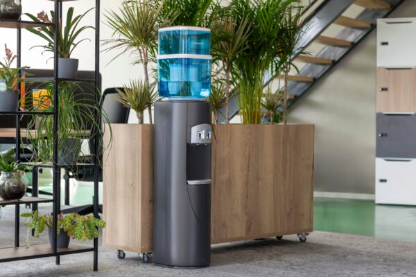 18.9 liter combibox including Oasis cooler and 10 filters - Image 3