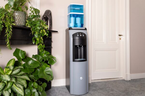 18.9 liter combibox including Oasis Co2oler cooler and 10 filters - Image 2